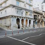 아파트 Marina View - Beautiful Seafront 2 Bedroom Close To Valletta *